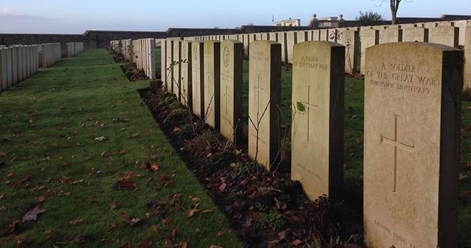 Gravestones of unknown soldiers from the Great War